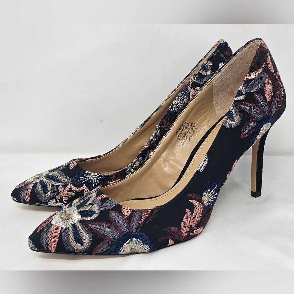 G.I.L.I. Alecia Women's High Heels Size 9.5 Multicolor Embroidered Pointed Toe